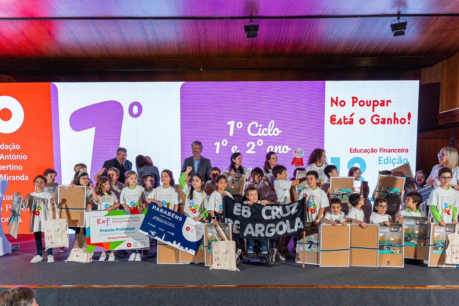 Turmas de Guimarães entre as vencedoras nacionais do projeto “No poupar está o ganho”