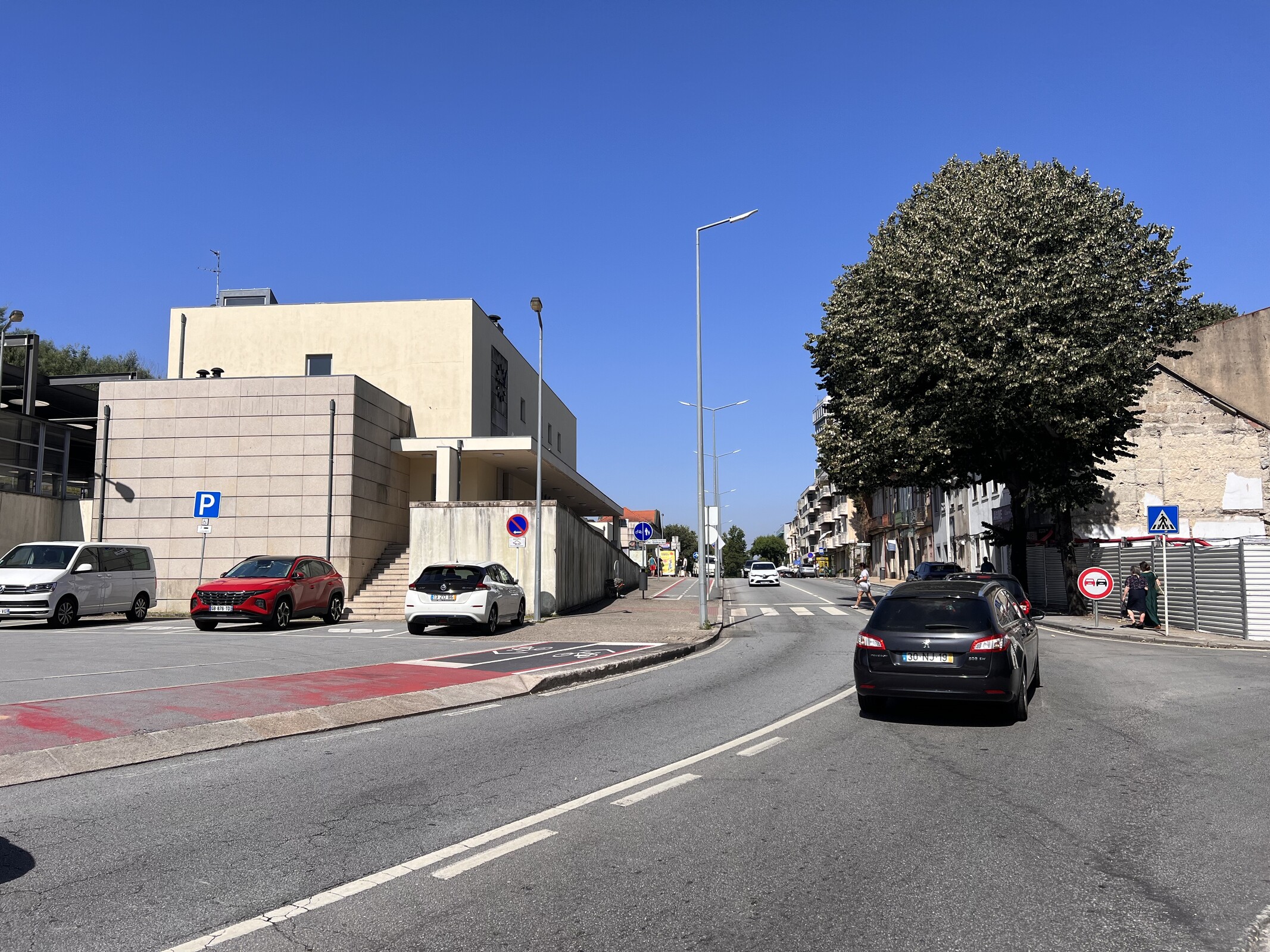 Intervenção de melhoria na Rua Eduardo Manuel de Almeida e a Rotunda da Av. D. João IV