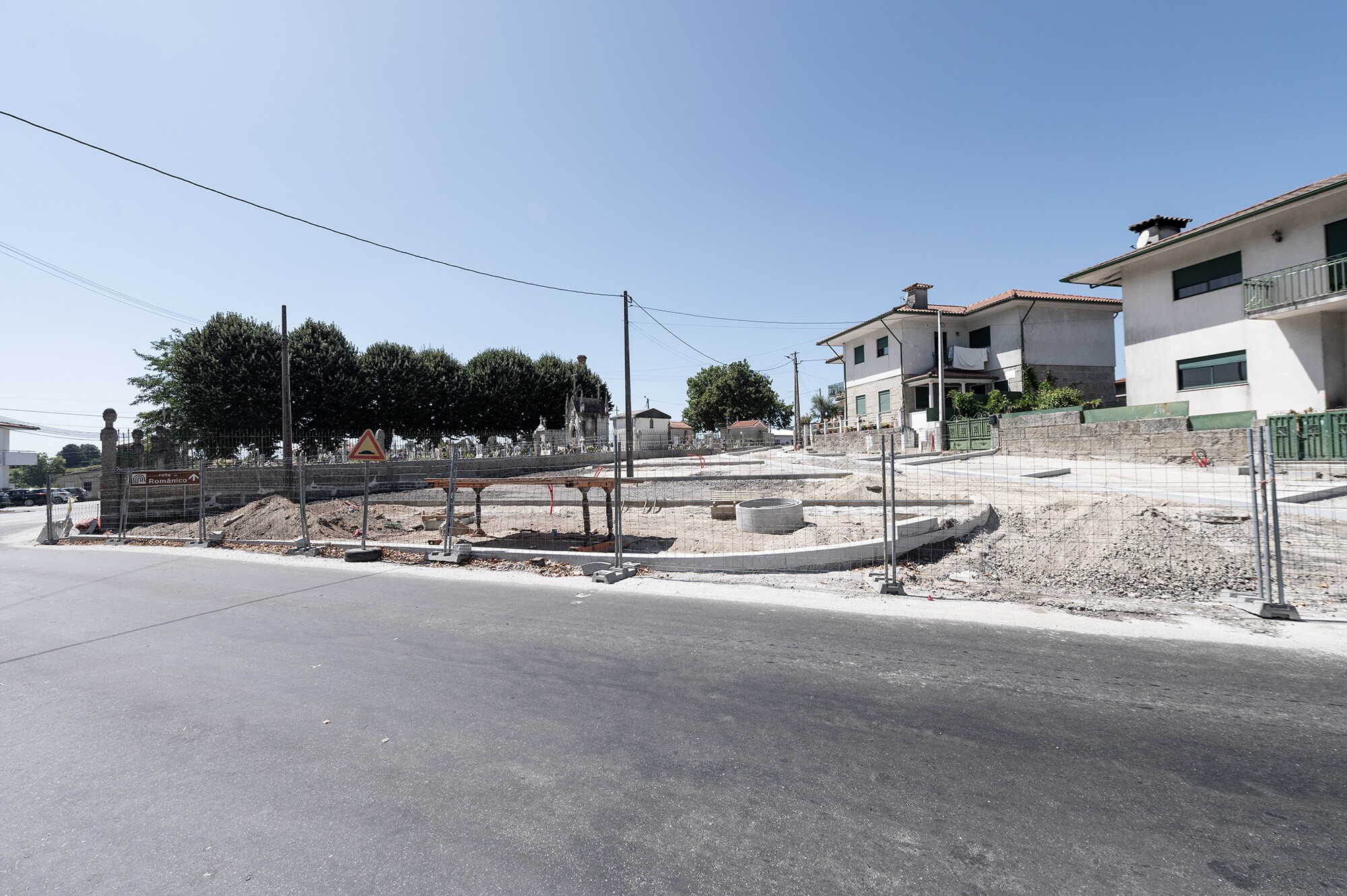 Domingos Bragança visitou as obras da nova centralidade da vila de Serzedelo