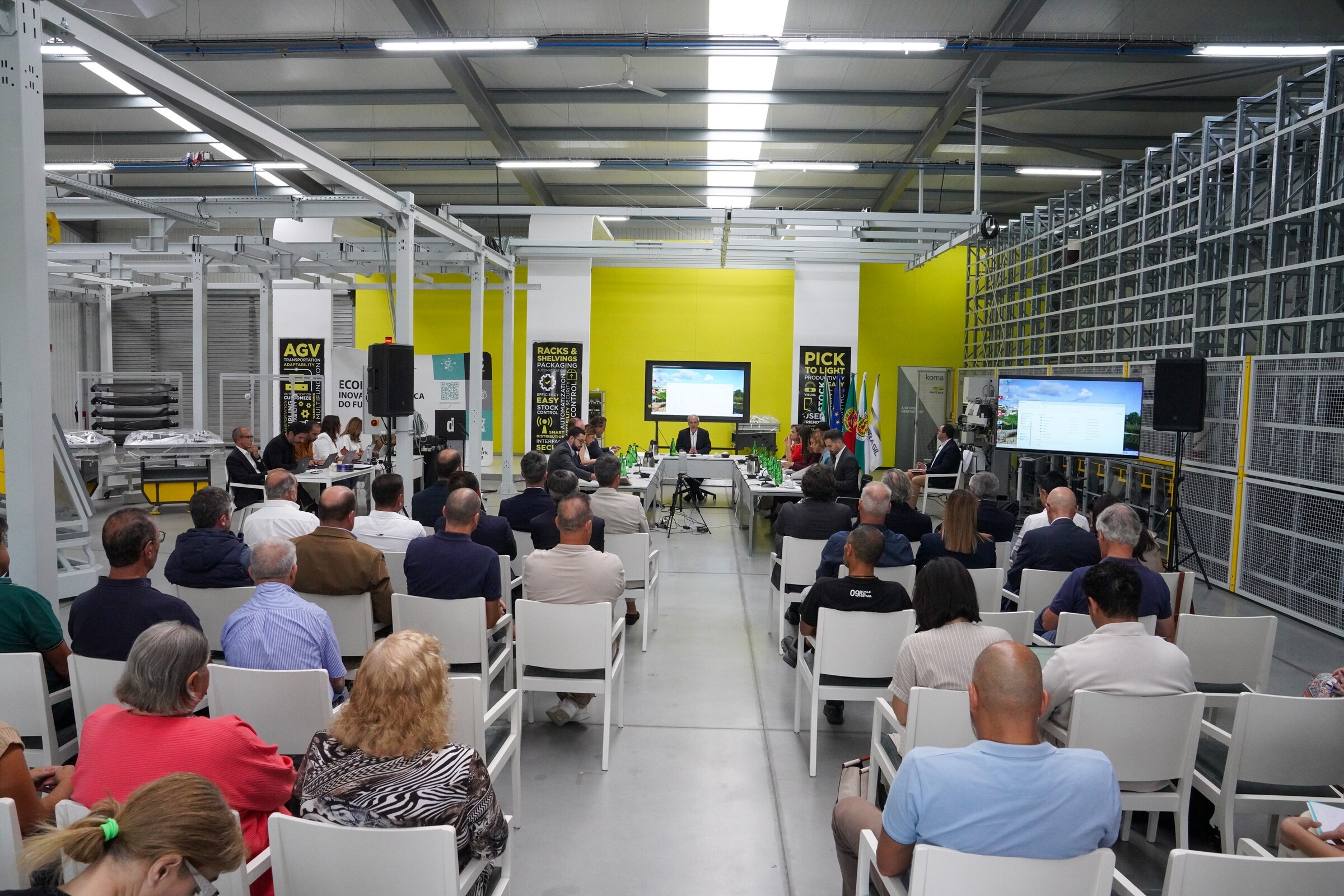 No mês da Economia, a Reunião do Executivo Municipal levou o poder político ao chão de fábrica