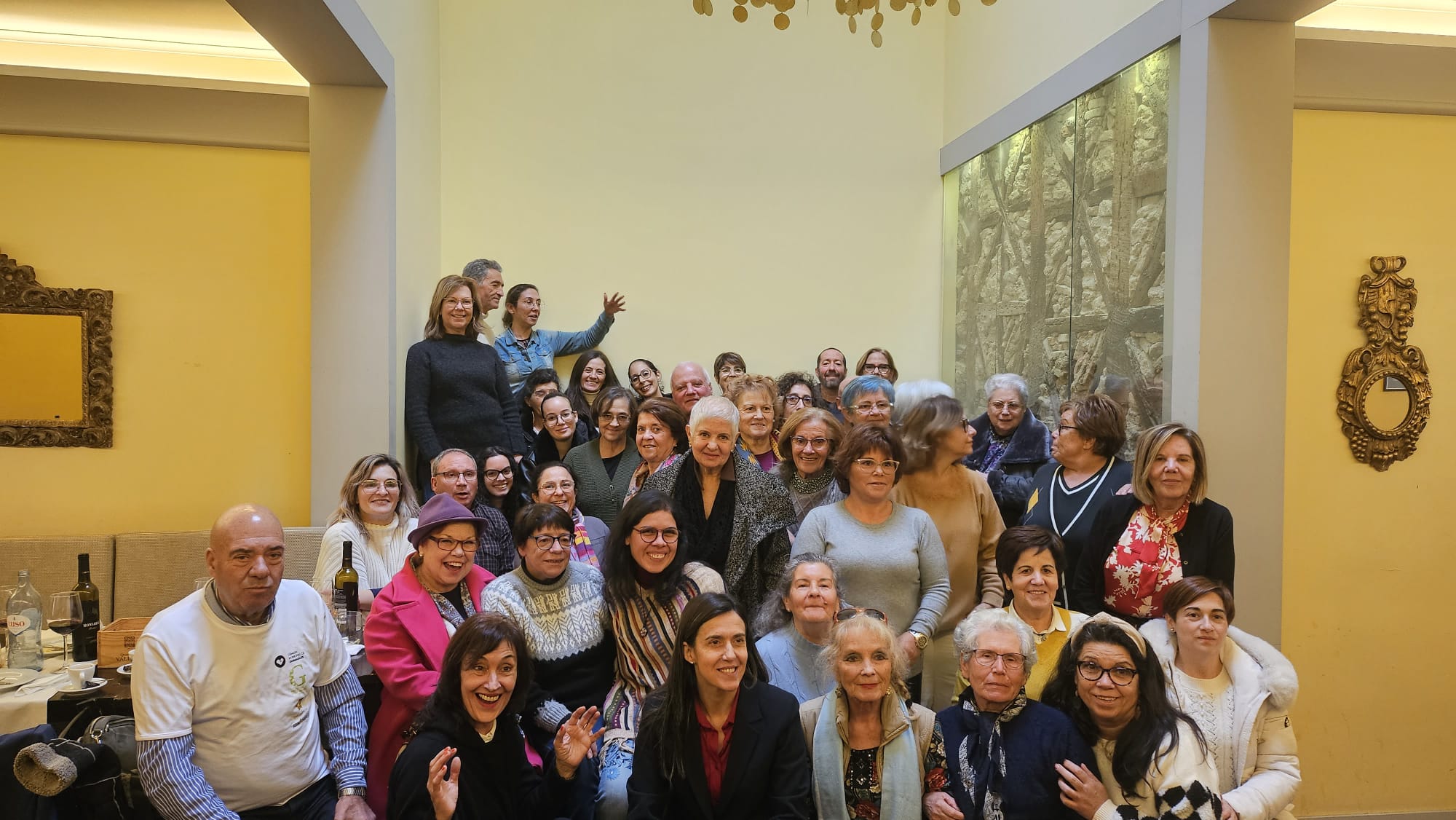 Galardão Autarquia Voluntária 2023 e voluntários do B.L.V.: como Guimarães celebrou o Dia Interna...