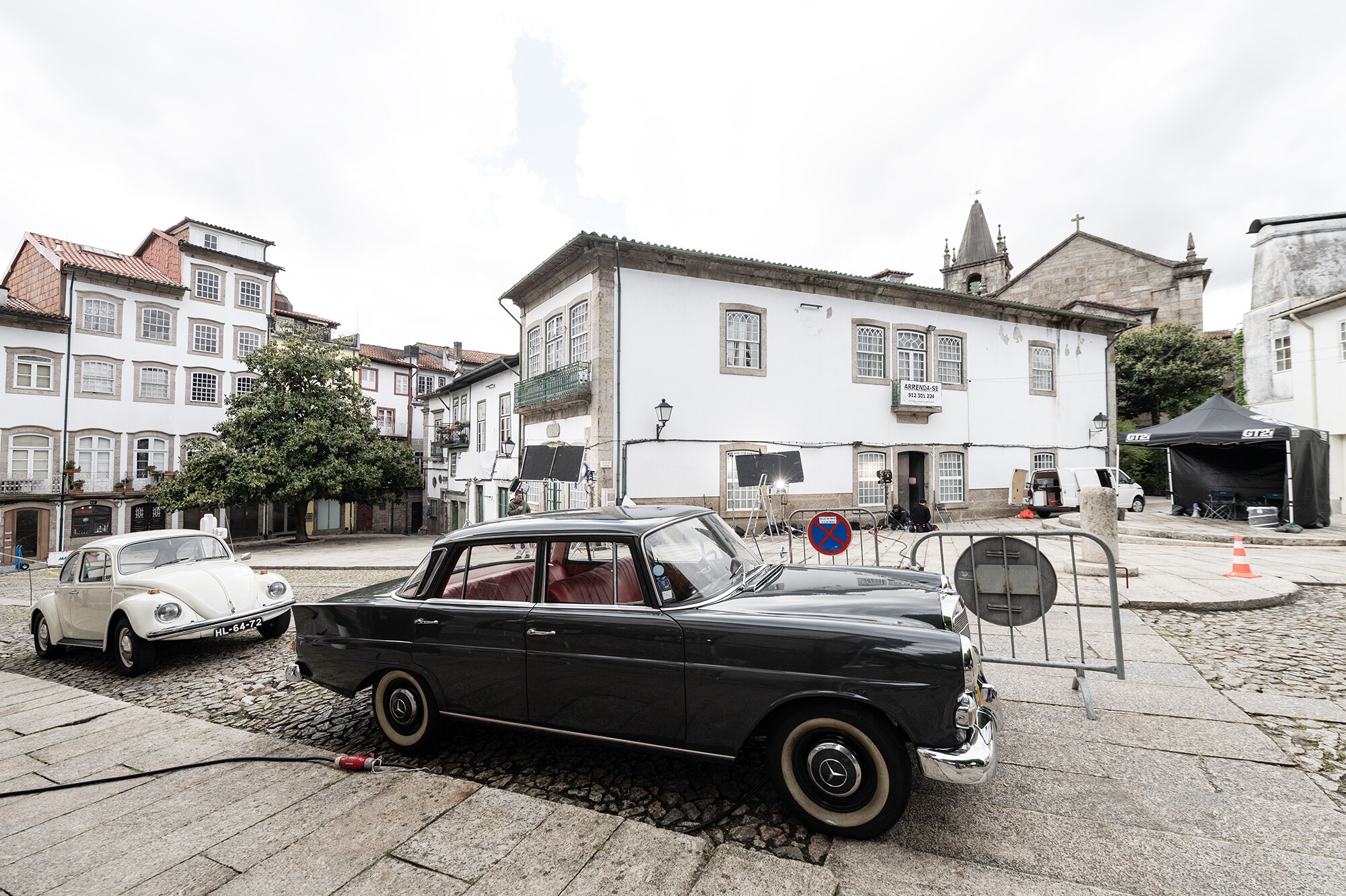 "Daqui Houve Resistência": entre rodagens no centro de Guimarães e montagens em estúdio