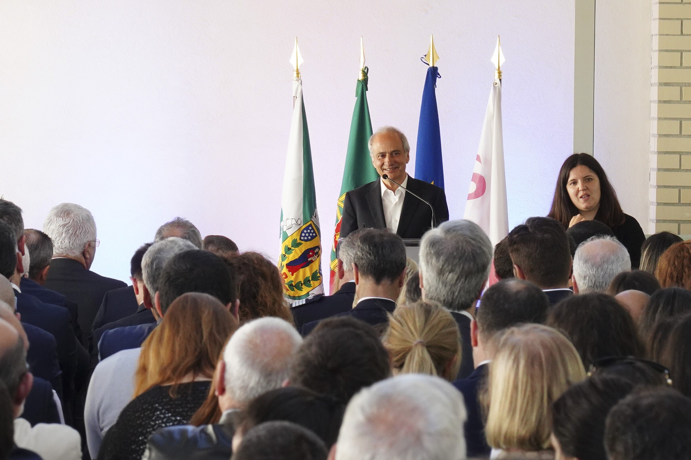 Domingos Bragança presente na inauguração do novo edifício da APCG