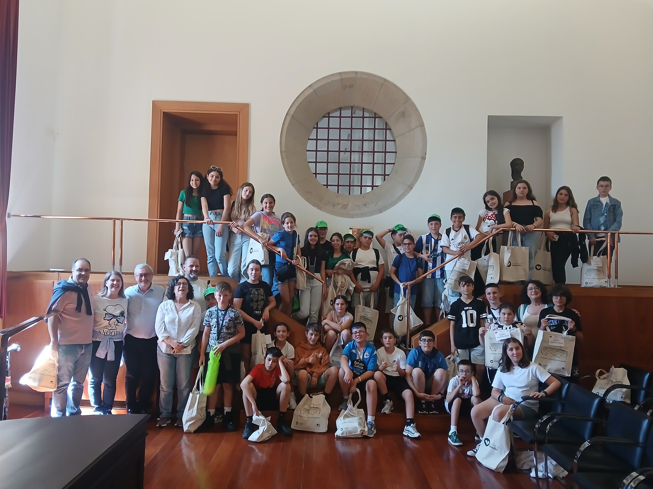 AE Abação recebe intercâmbio escolar do Eixo Atlântico de alunos do município galego da Ribeira