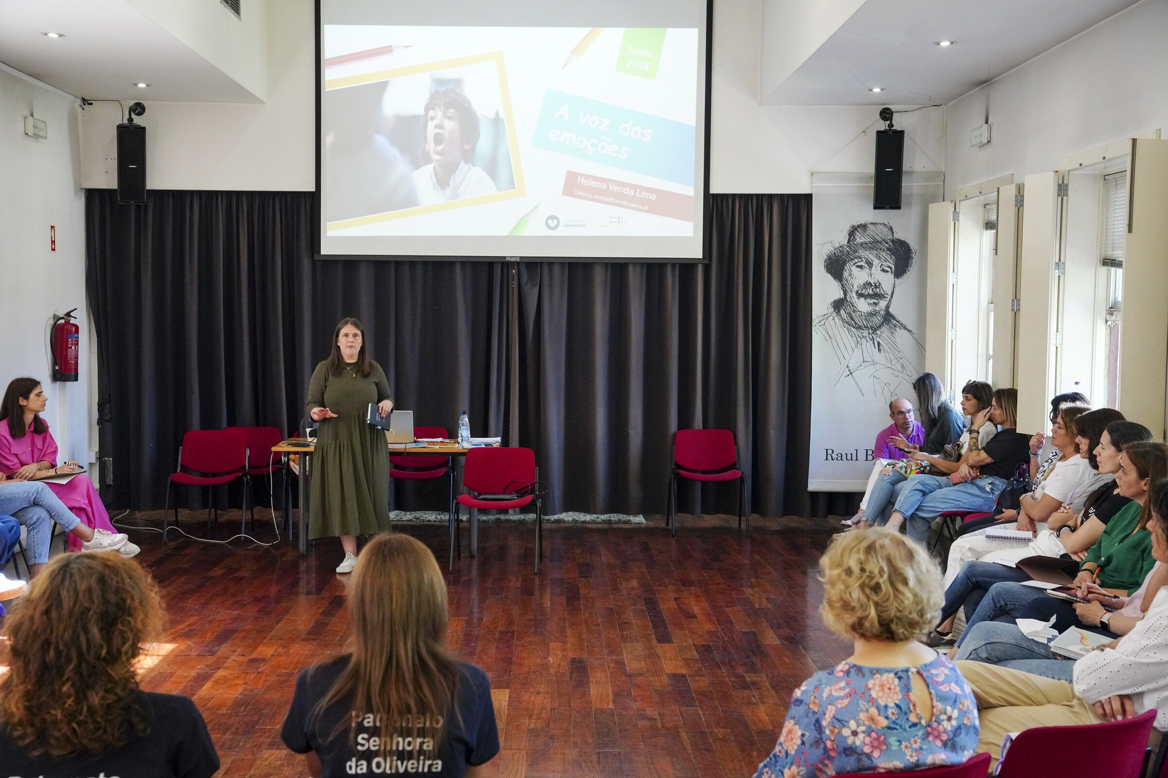 Semana da Criança em Guimarães: Formação para Técnicos e Auxiliares em Gestão Emocional