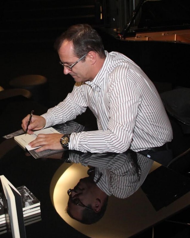 Carlos Salgado Guimarães apresenta o seu livro "O Rabo da Lagartixa"