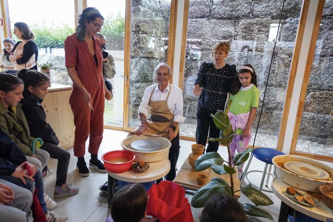 Reacendem-se os Fornos da Cruz de Pedra com ateliers e centro interpretativo das artes e mesteres...