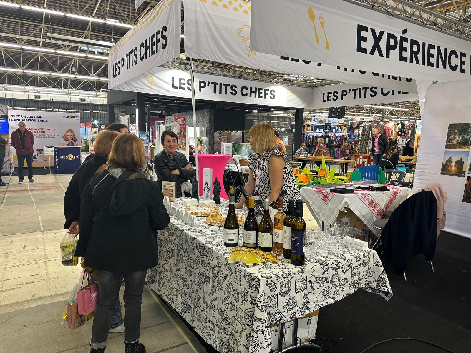 Guimarães Promove Cultura e Enoturismo na Feira Internacional e de Gastronomia de Dijon
