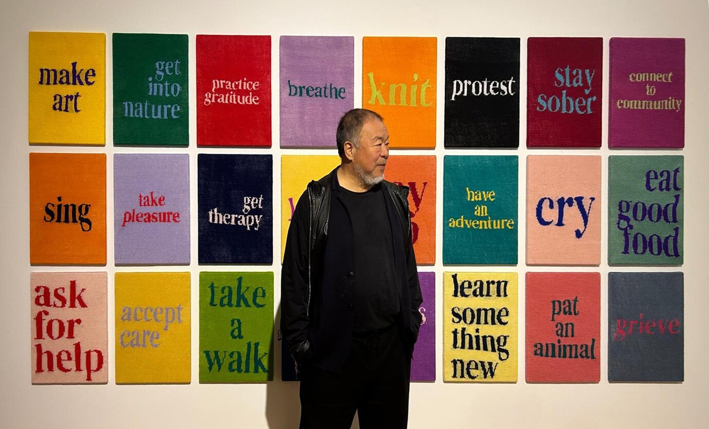 Ai Weiwei marca presença em Guimarães para comemorações da UMinho e visita à Contextile 2024
