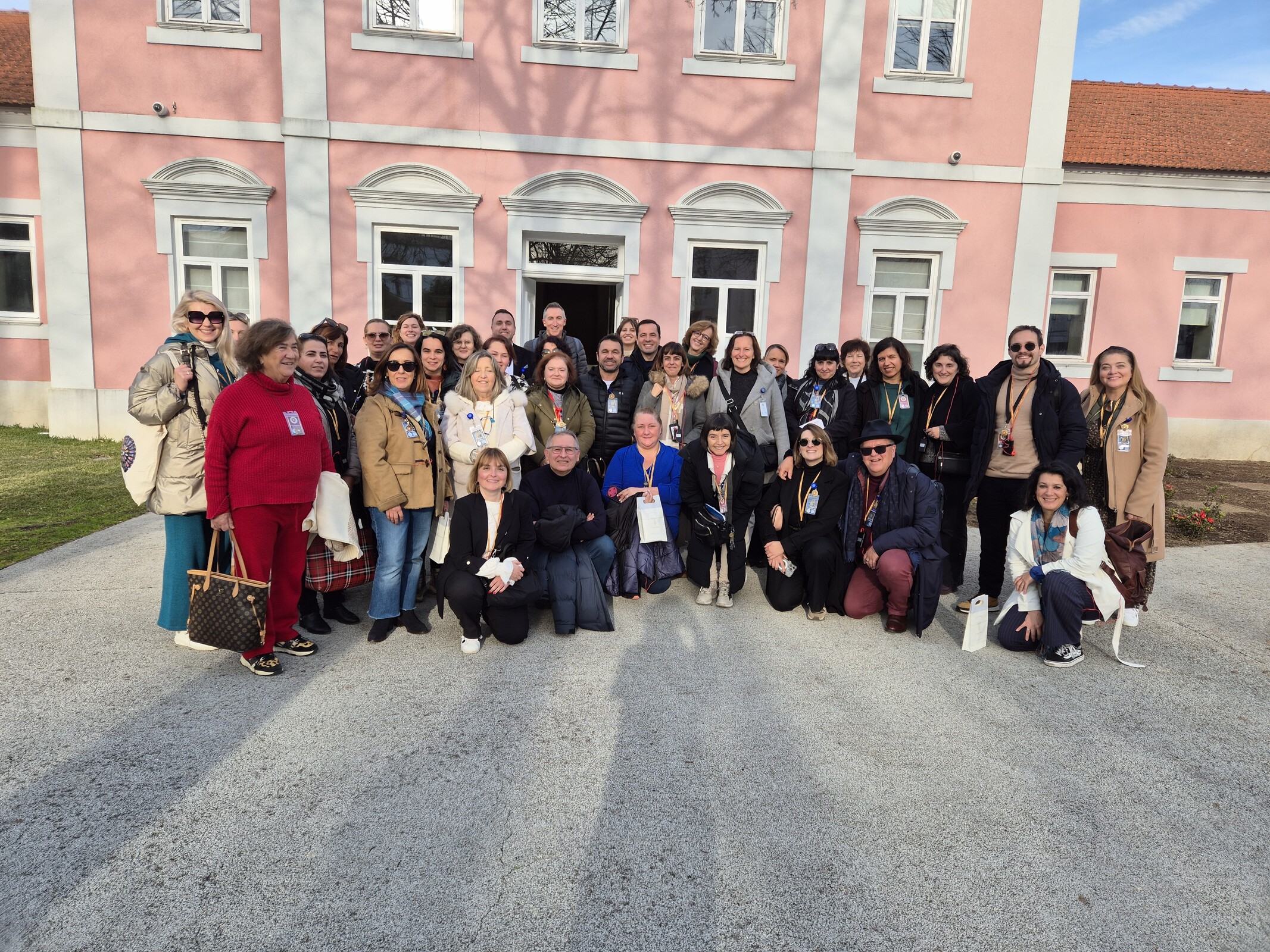Guias oficiais exploram património e tradições de Guimarães em jornada educativa