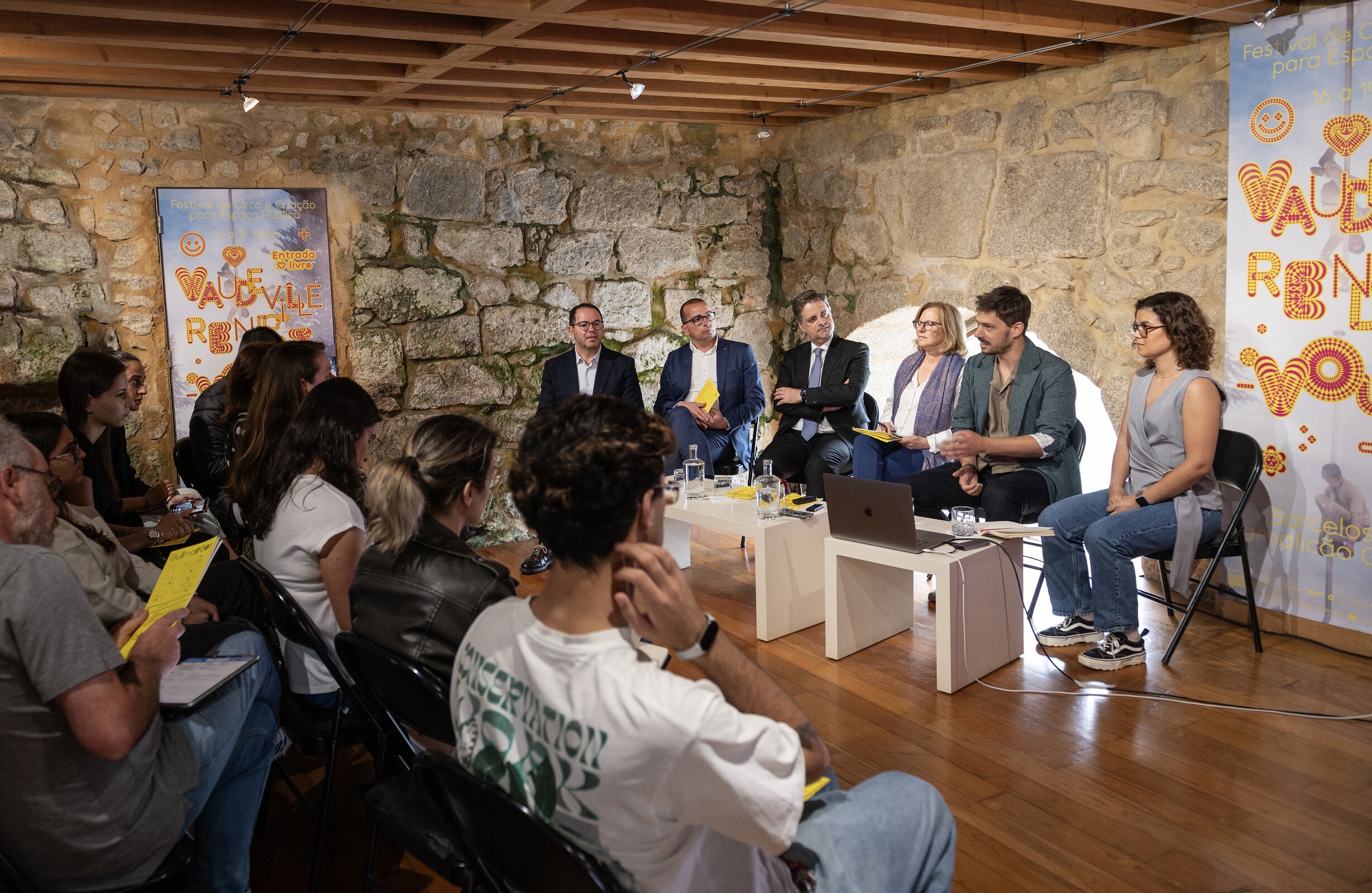 Guimarães acolhe abertura da 11.ª edição do Festival Internacional Vaudeville Rendez-Vous
