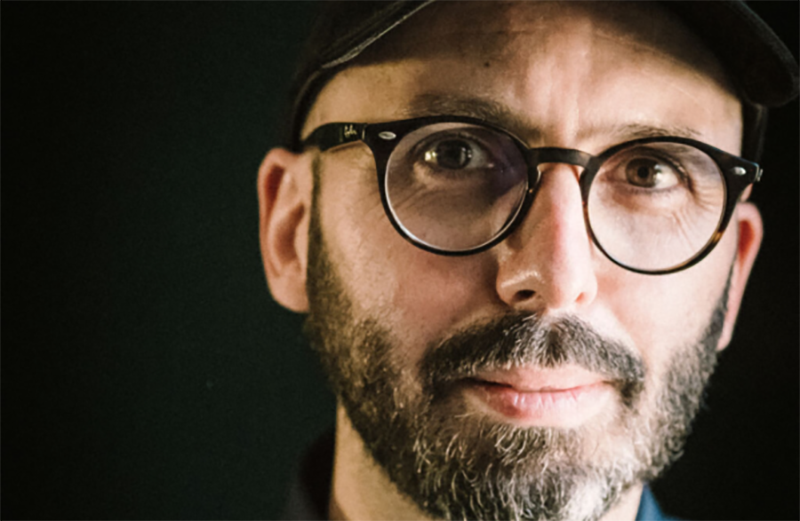 Vimaranense Victor Hugo Pontes nomeado diretor artístico do Teatro Nacional São João