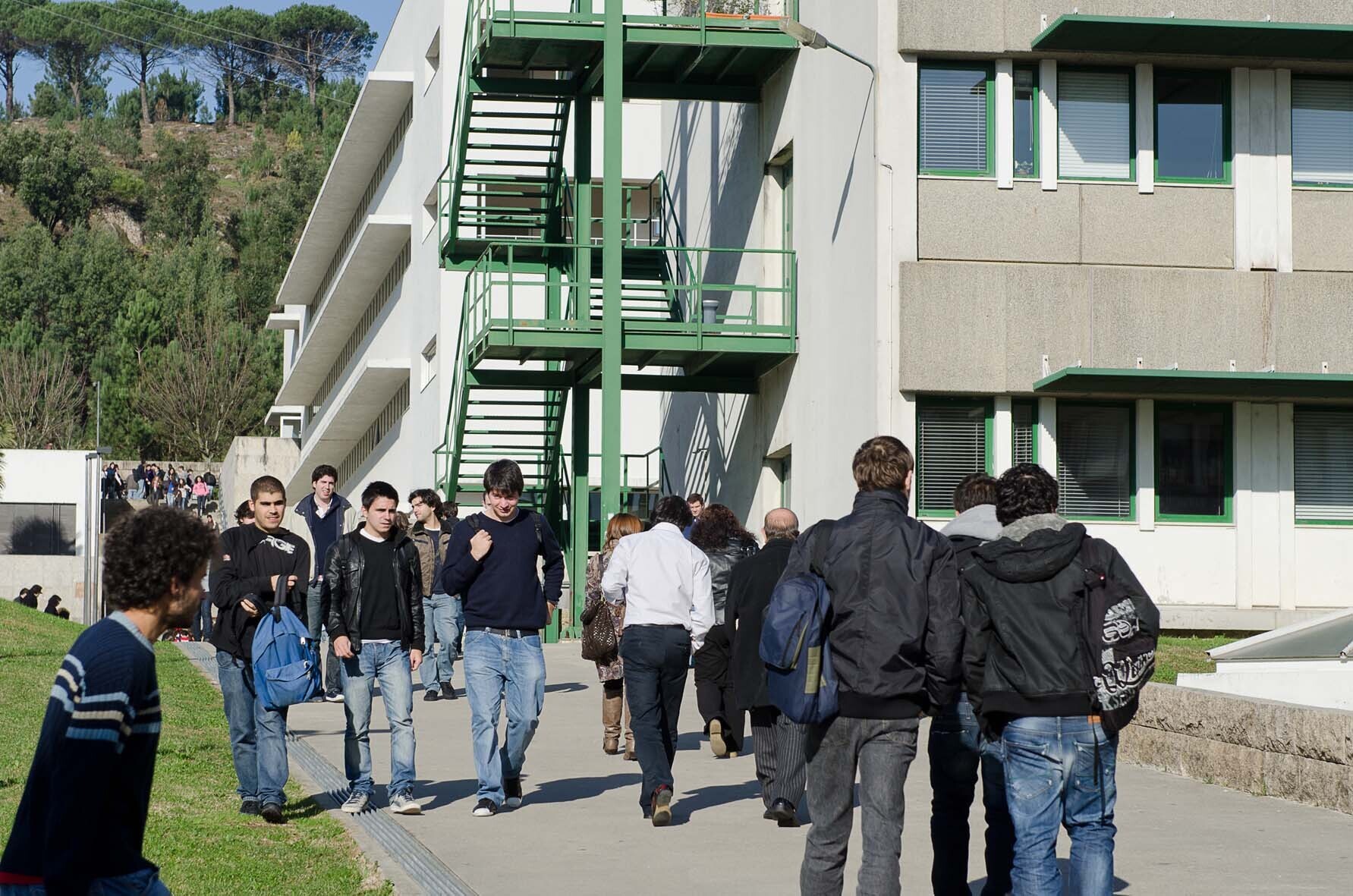 UMinho abre candidaturas ao Curso de Preparação para maiores de 23 anos