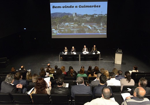 Câmara de Guimarães reúne com freguesias para reforçar delegação de competências