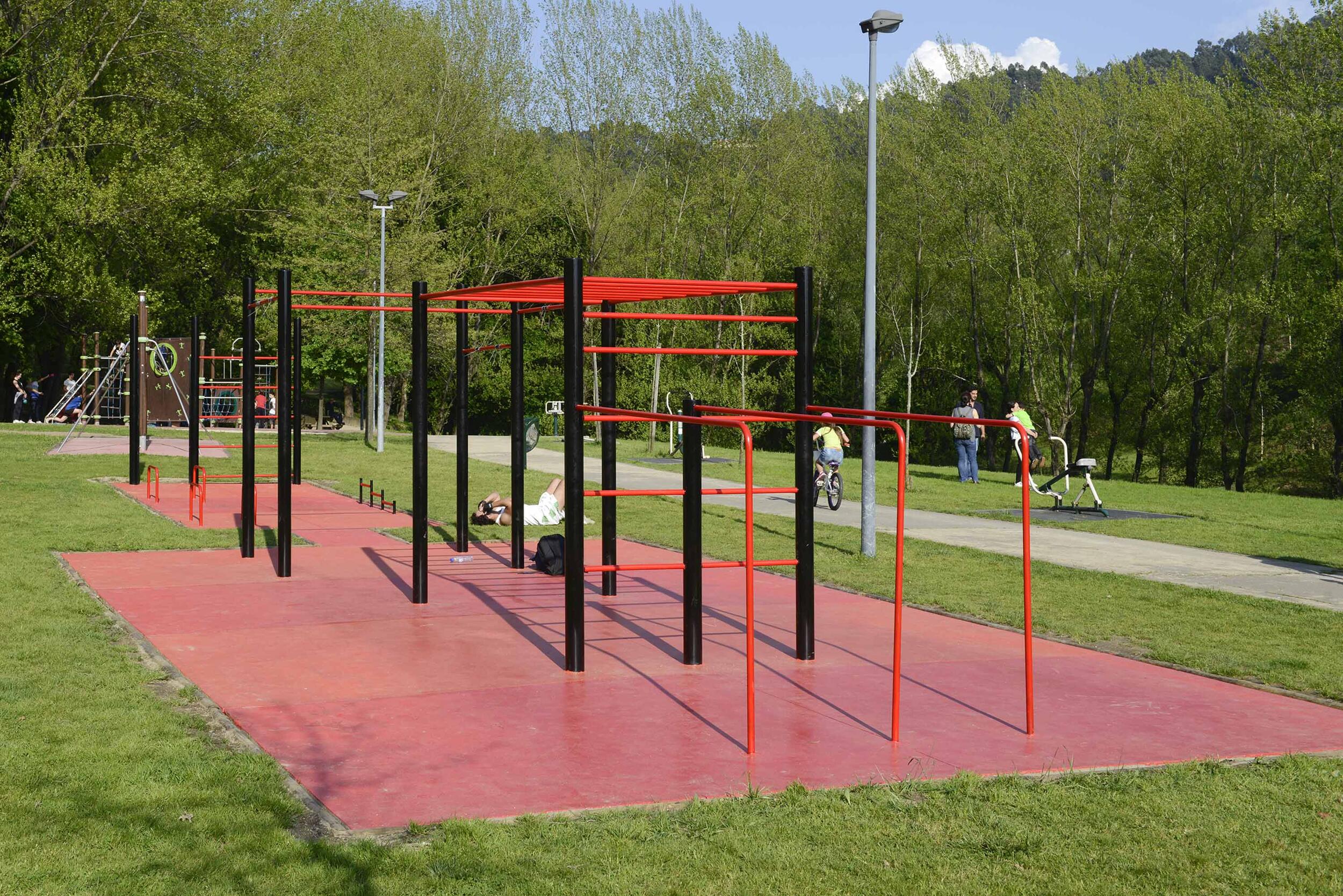 Parques de Street Workout abrem em Guimarães no âmbito do Orçamento Participativo