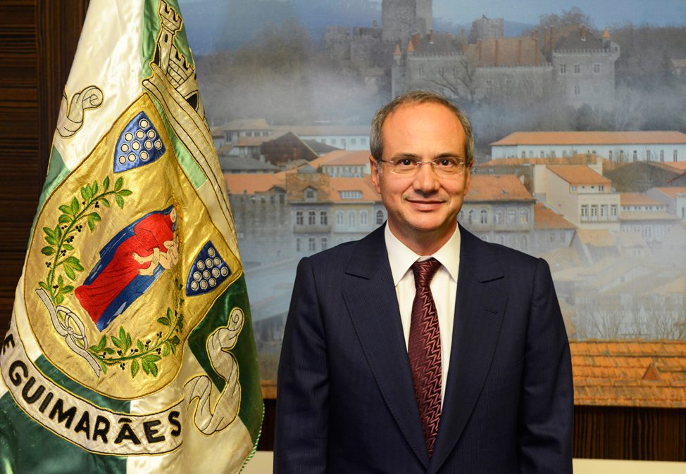 Autarca envia carta ao Ministro da Saúde sobre eventual perda de valências no Hospital de Guimarães