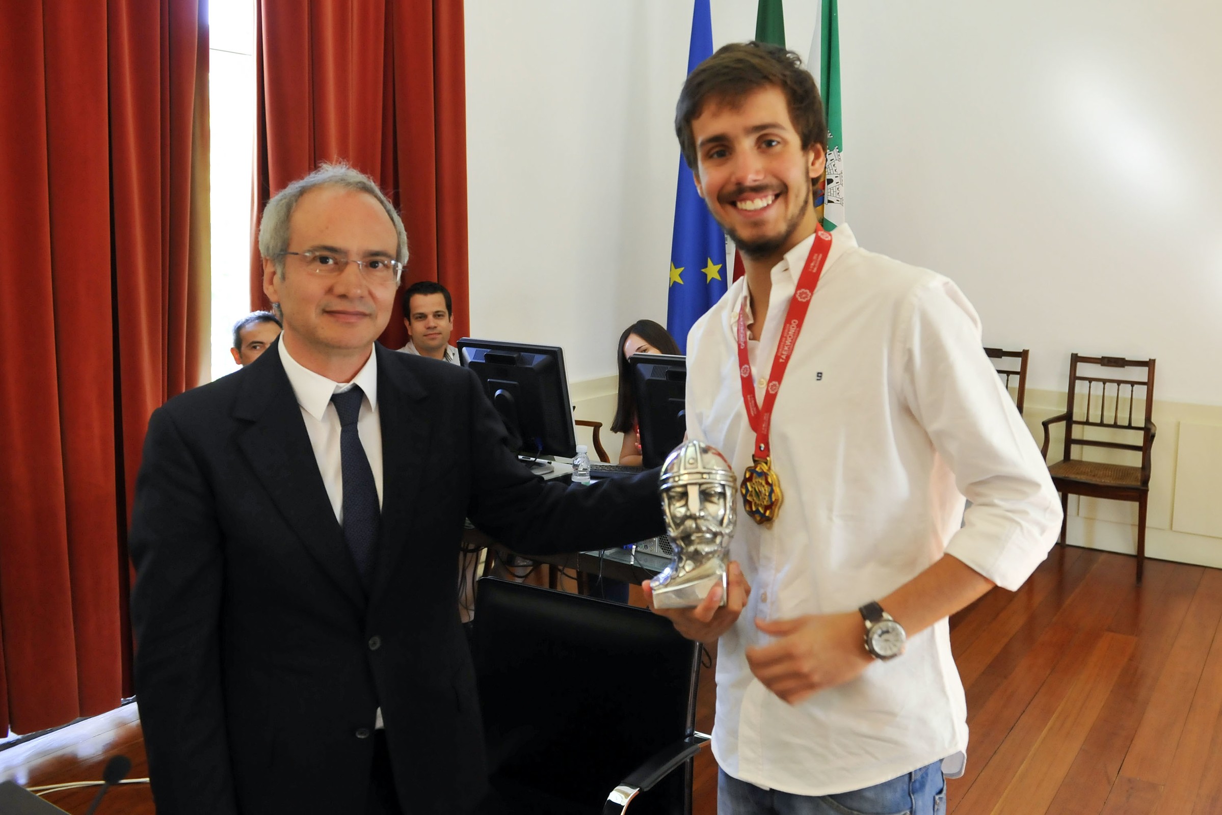 Votos de louvor por unanimidade e aclamação para Campeão Europeu de Taekwondo e Moreirense FC
