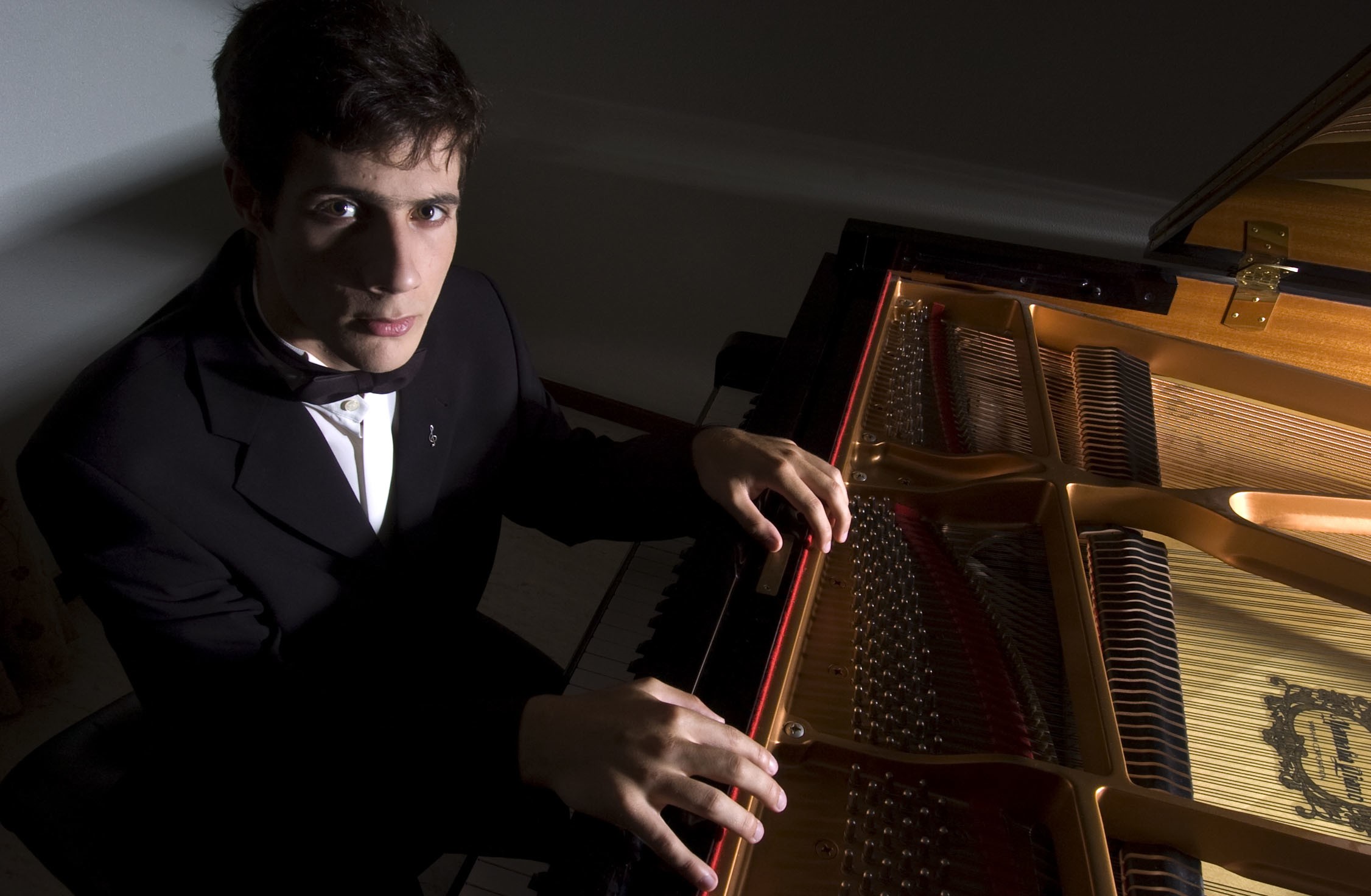 Orquestra do Norte e pianista Pedro Emanuel Pereira em concerto no Paço dos Duques