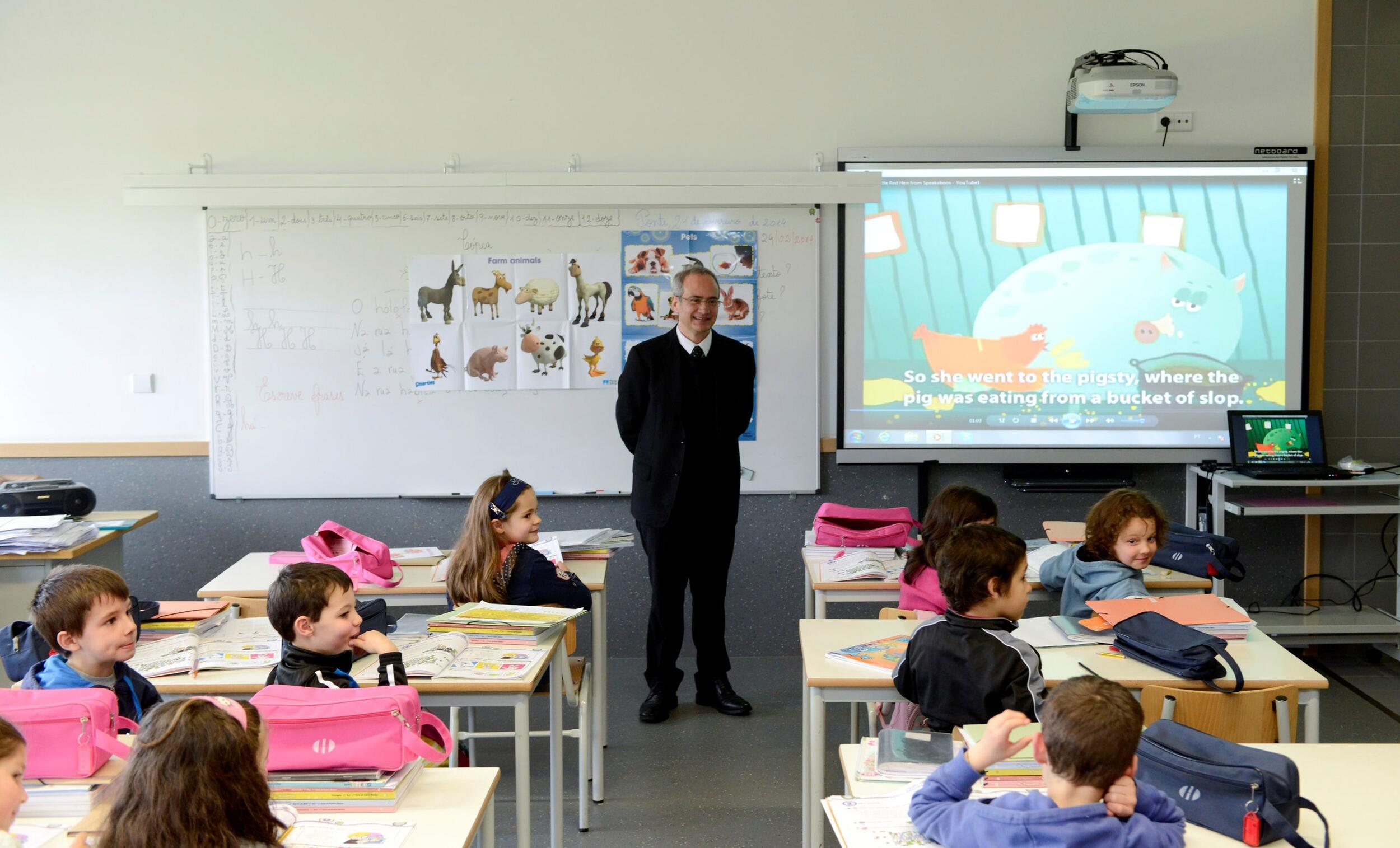 Concurso para recrutamento de técnicos para as AEC termina esta 5ª feira em Guimarães