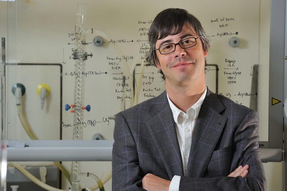 Conferência com cientista Rui Reis esta quarta-feira à noite na Sociedade Martins Sarmento