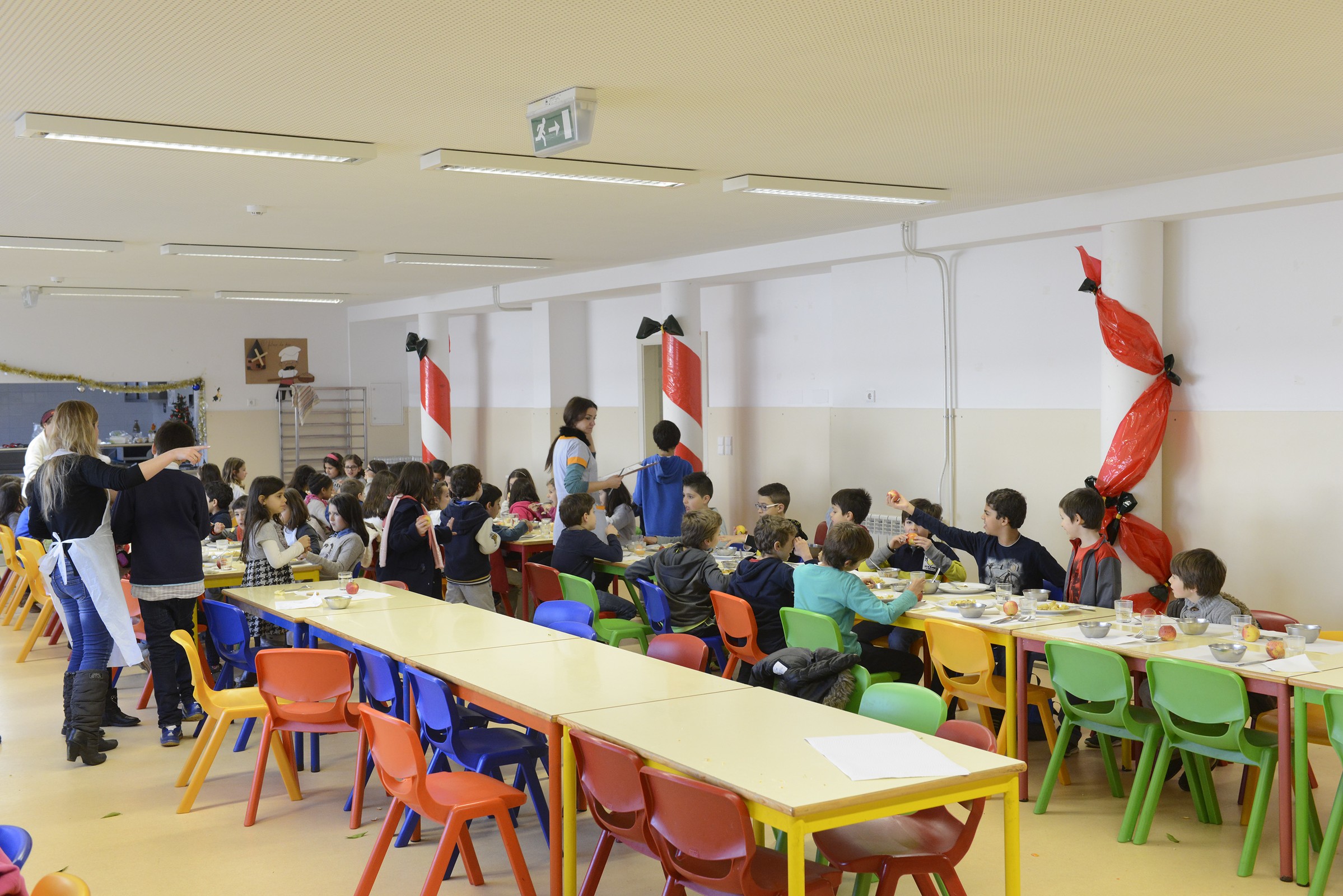 Cantinas escolares de Guimarães servem 10.419 refeições nas férias de Natal 2014