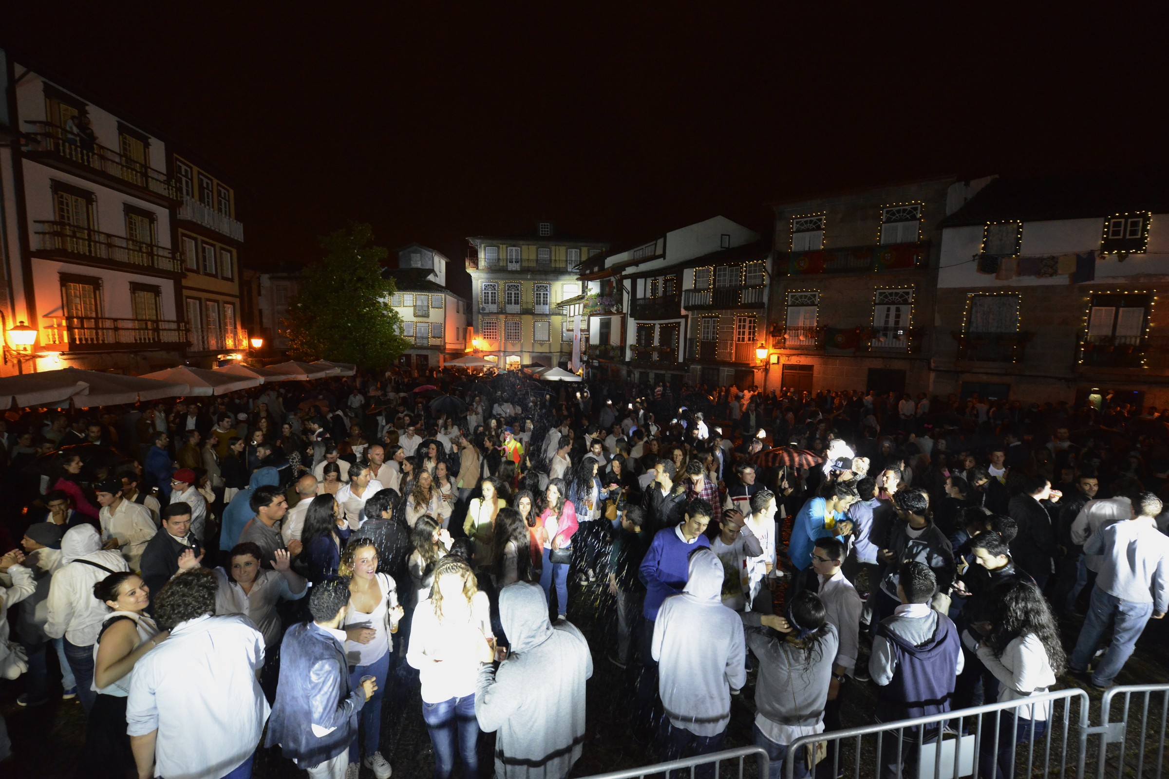 Música no Centro Histórico de Guimarães anima noites de São Valentim e de Carnaval