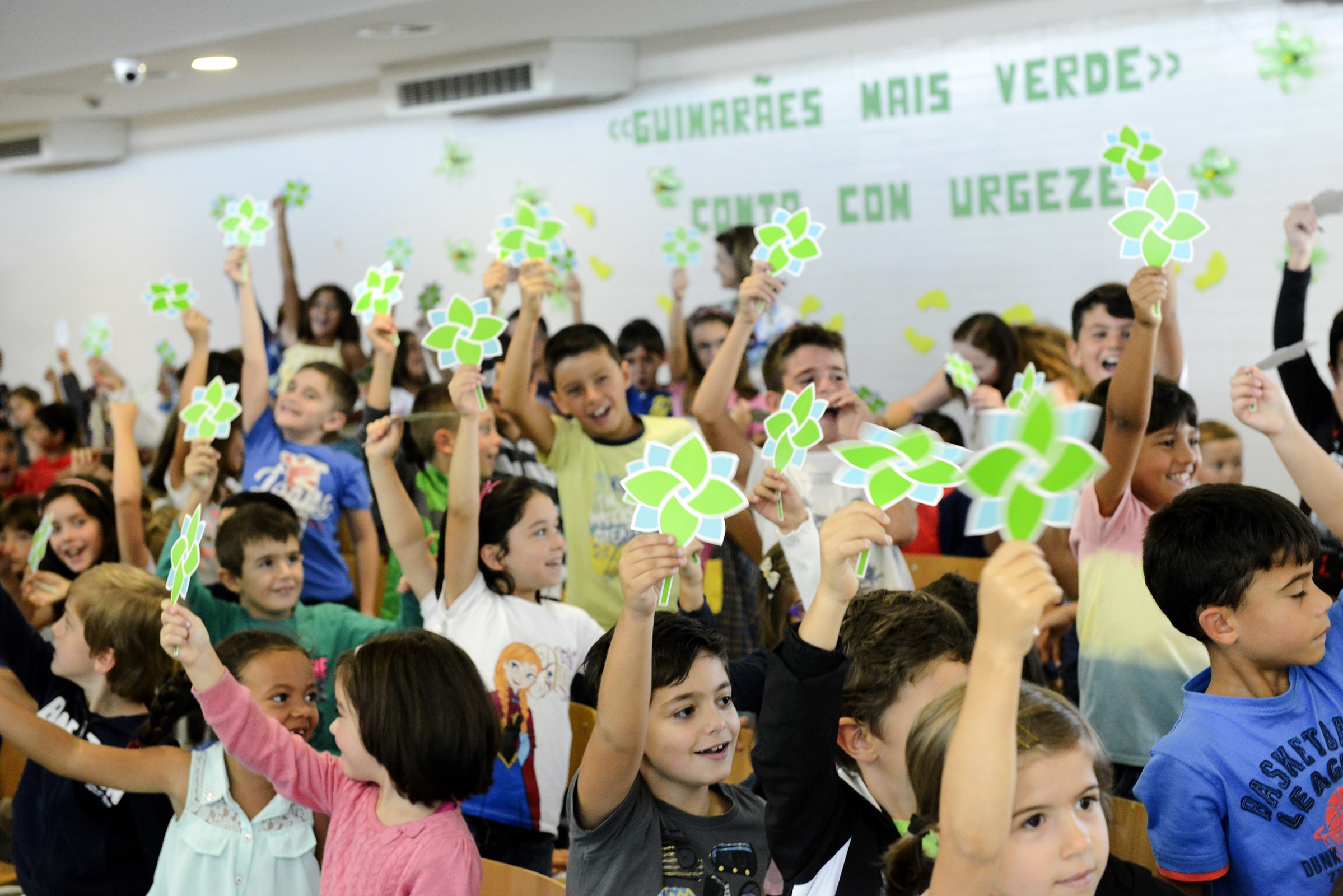 Presidente do Município envia mensagem ambiental à comunidade escolar de Guimarães