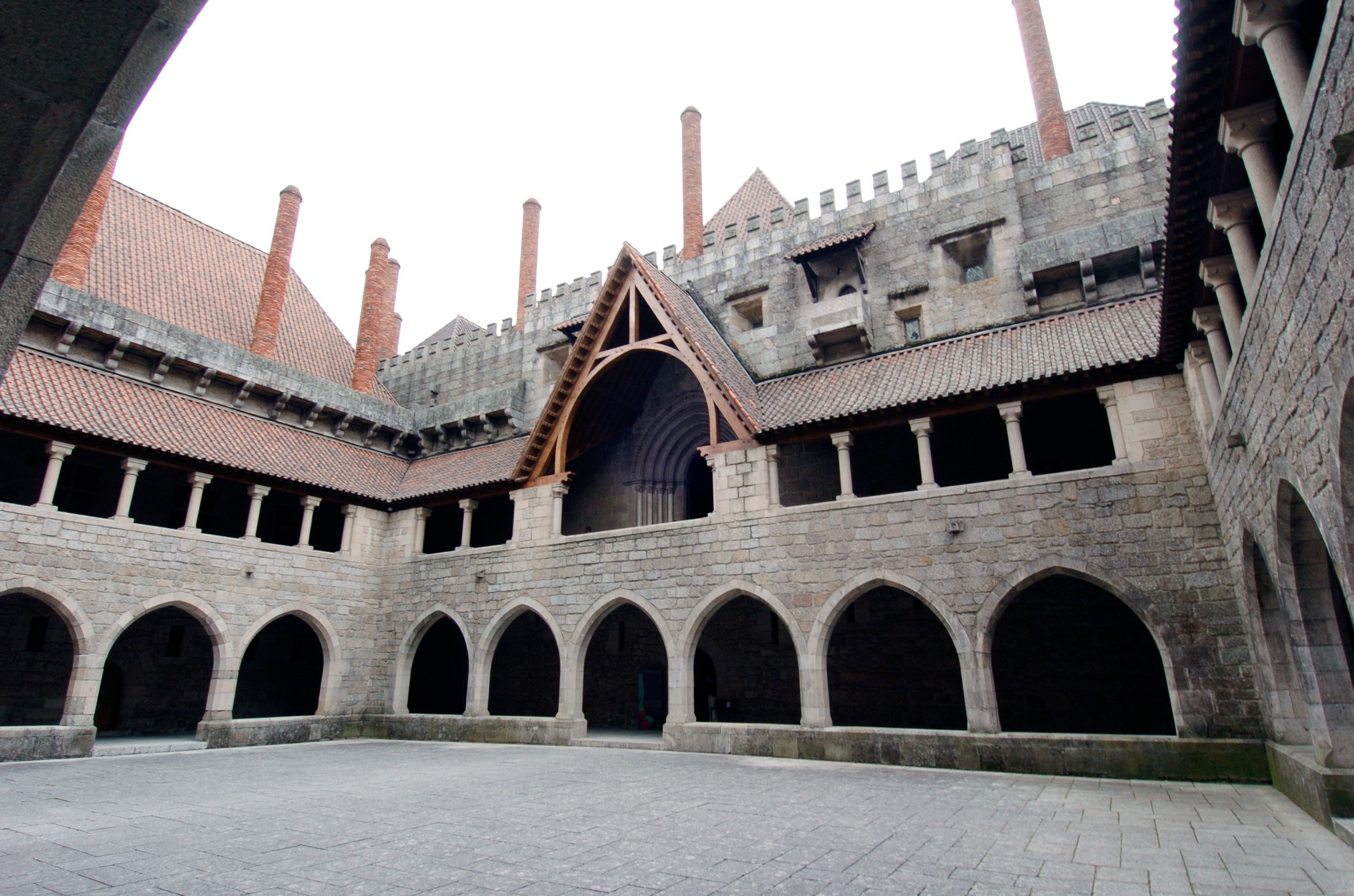 Protocolo com Universidade de São Paulo assinado esta sexta-feira em Guimarães