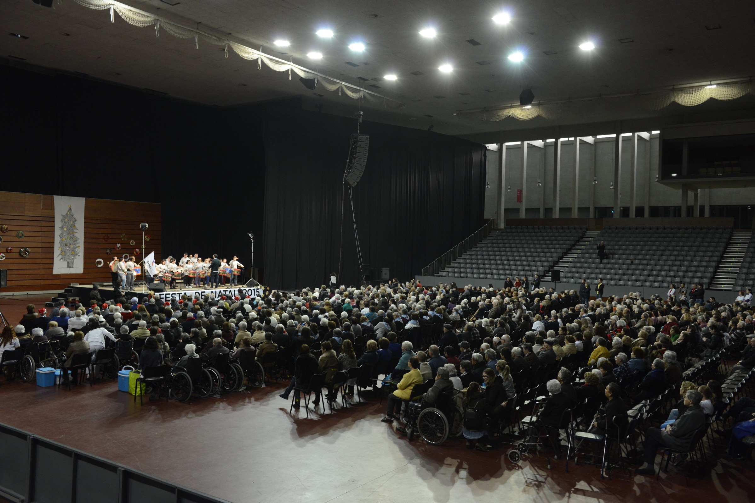 Festa de Natal com instituições juntou 800 idosos do concelho de Guimarães