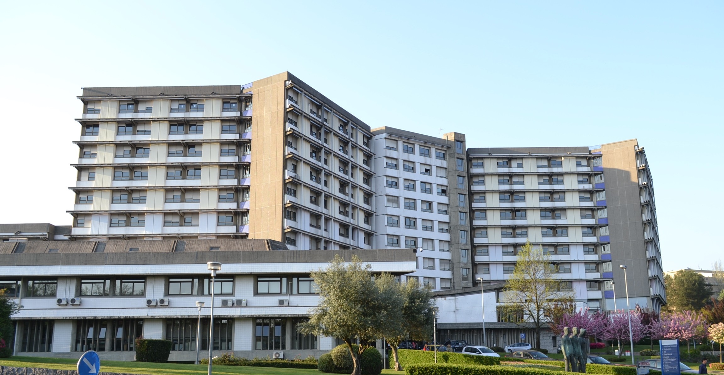 Hospital de Guimarães com novo regulamento e horários para visitas a doentes a partir de 2016