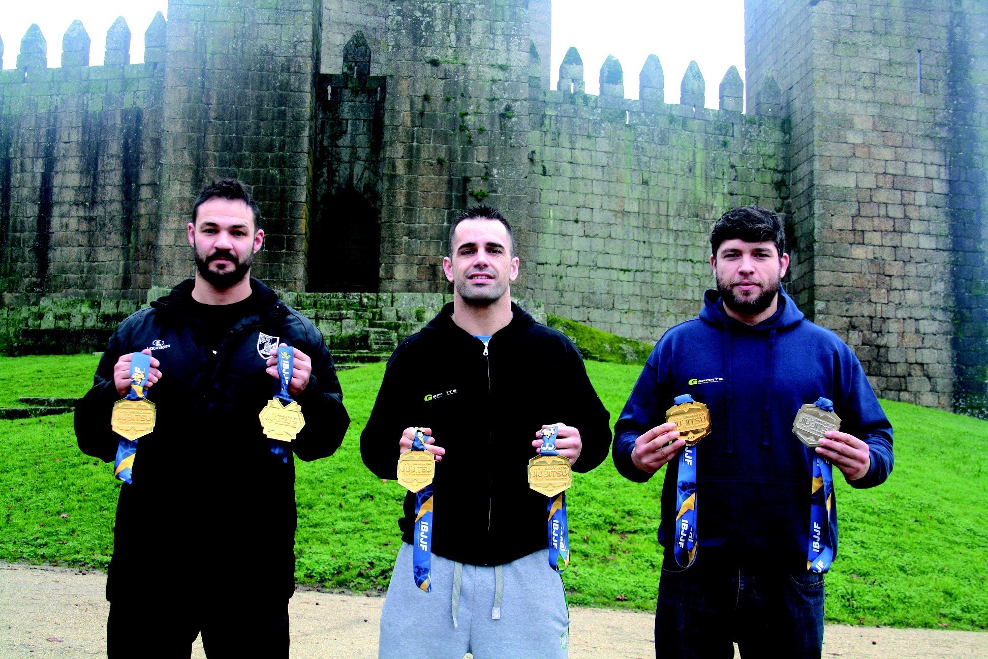 Câmara de Guimarães atribui voto de louvor a três campeões europeus de Jiu-Jitsu
