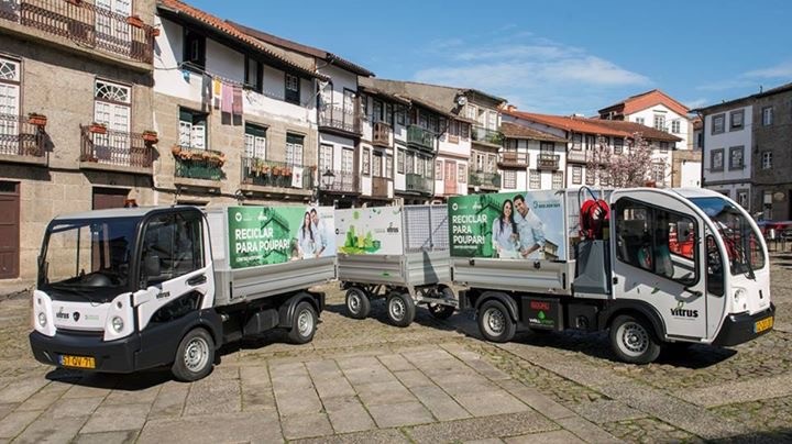 Guimarães reforça recolha de resíduos urbanos no Centro Histórico com nova viatura