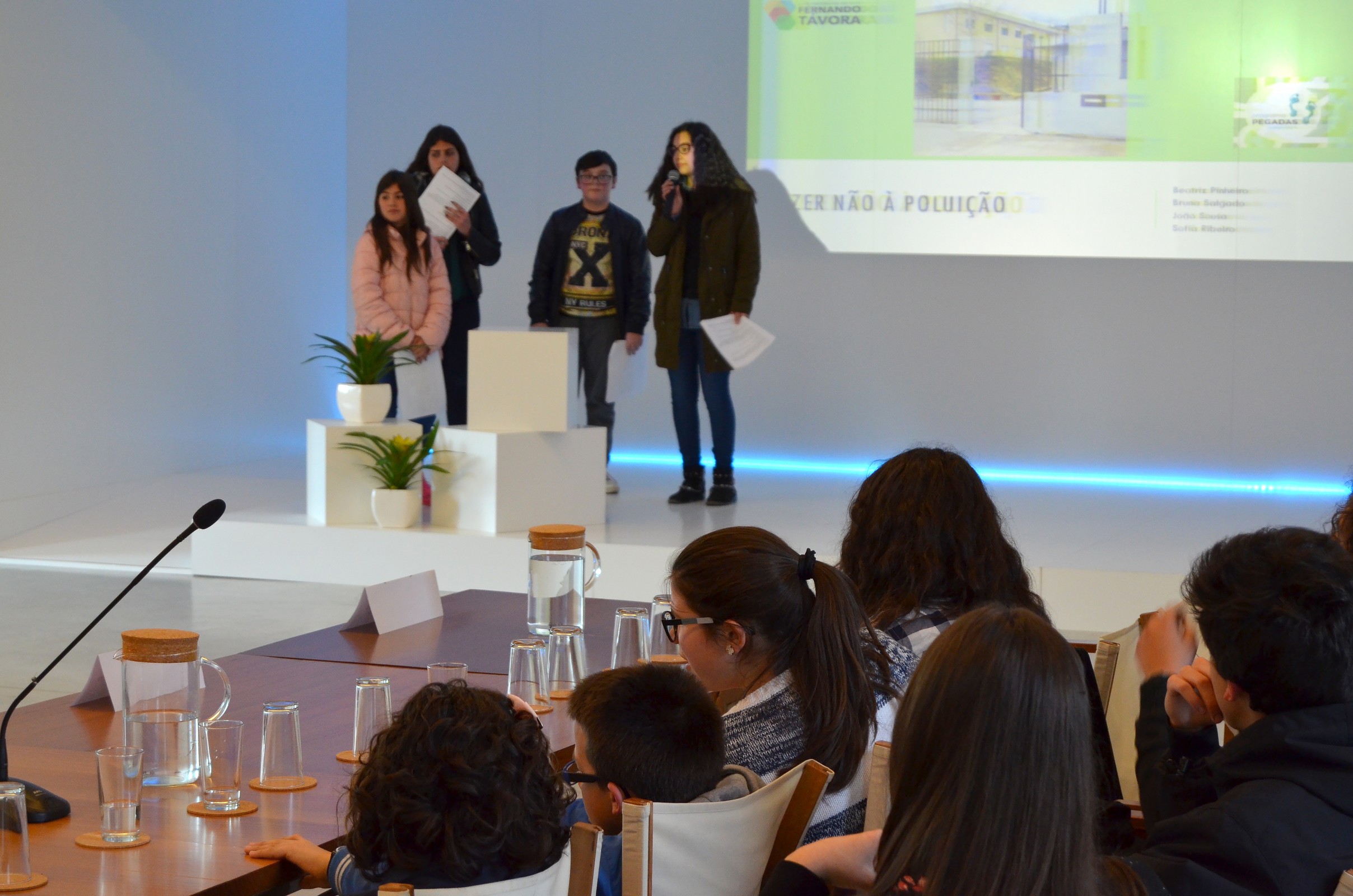 Estudantes vimaranenses voltaram a debater ambiente na segunda sessão do Eco-Parlamento