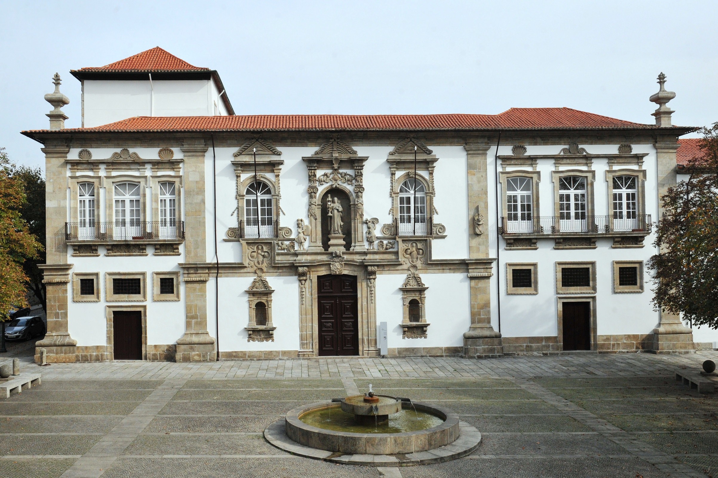 Assinatura para a renovação de seis projetos sociais do Orçamento Participativo