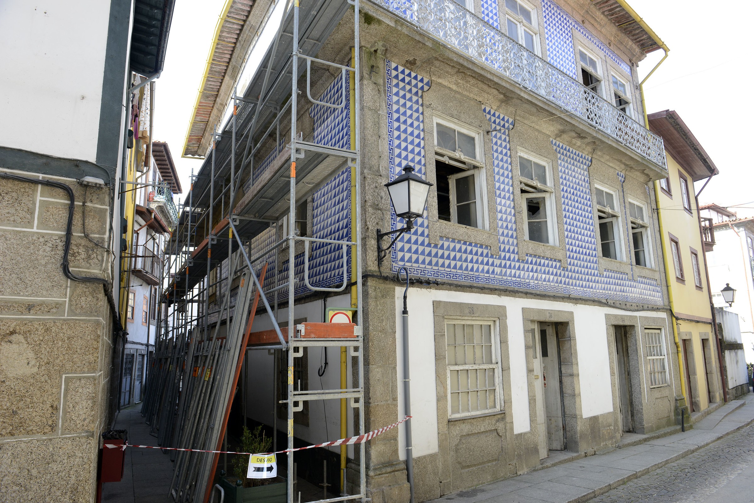Câmara de Guimarães iniciou adaptação da “Casa de Donães” para sede da ACT