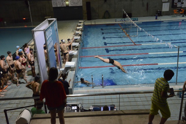 2016 minutos a nadar no Complexo de Piscinas de Guimarães nos dias 09 e 10 de abril