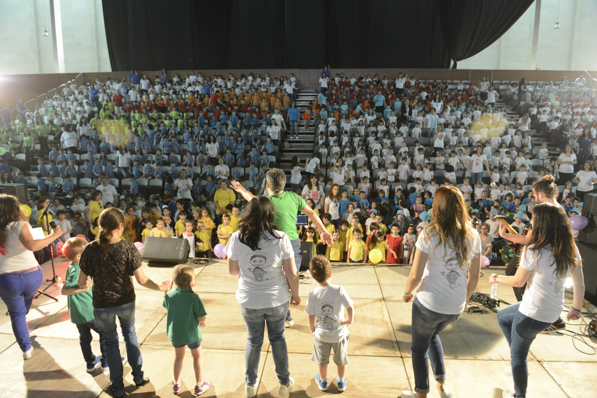 Festa infantil animou Multiusos de Guimarães no Dia Mundial da Criança 2016