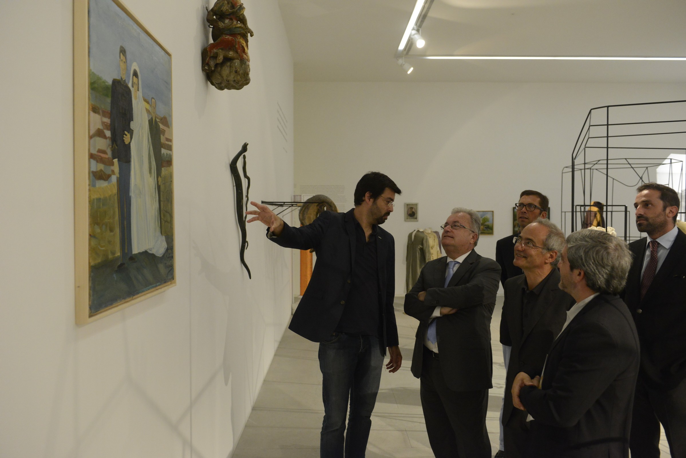 Ministro da Cultura estuda modelos de apoio após visita a equipamentos culturais de Guimarães