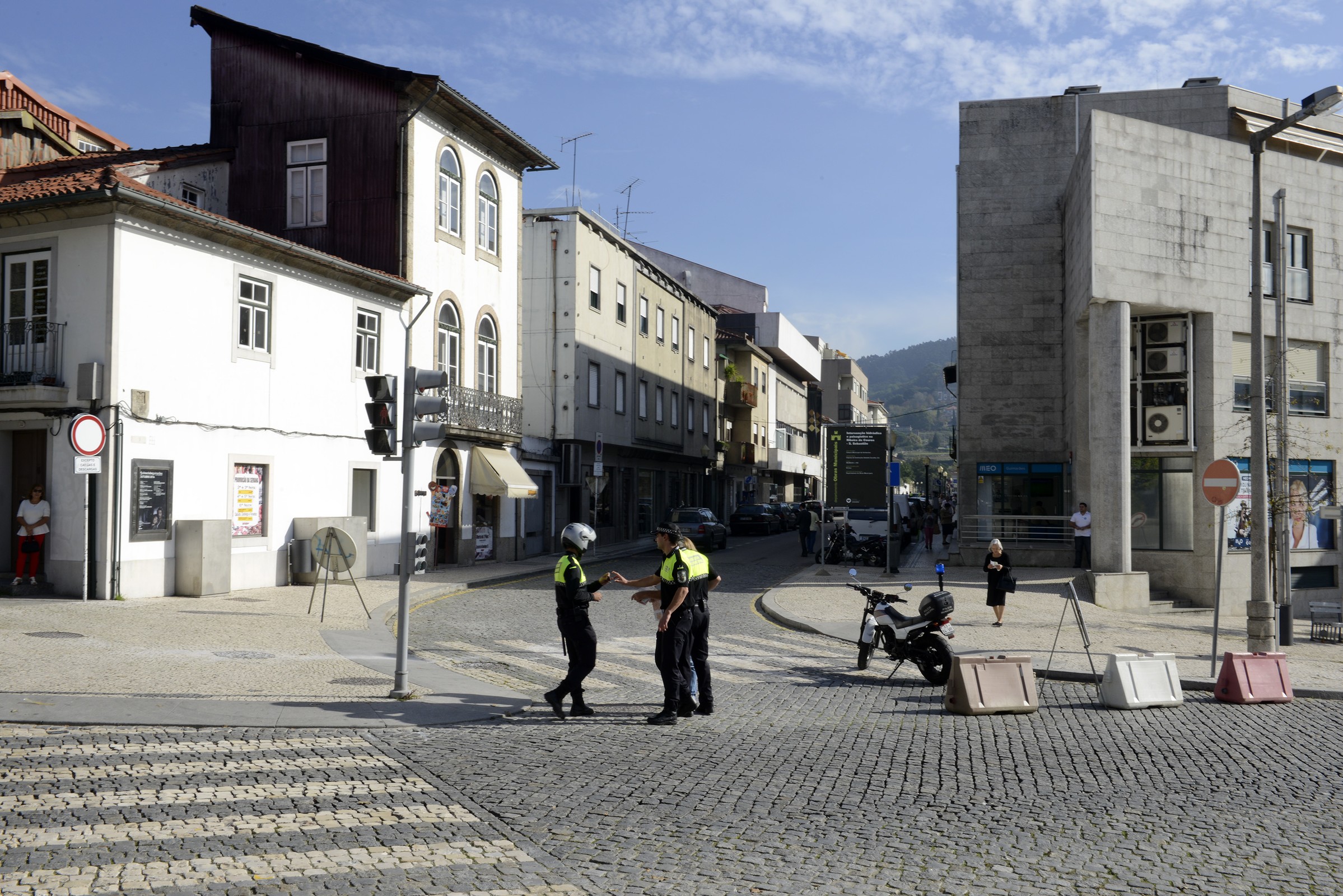 Rua Dr. José Sampaio interdita ao trânsito até 16 de setembro