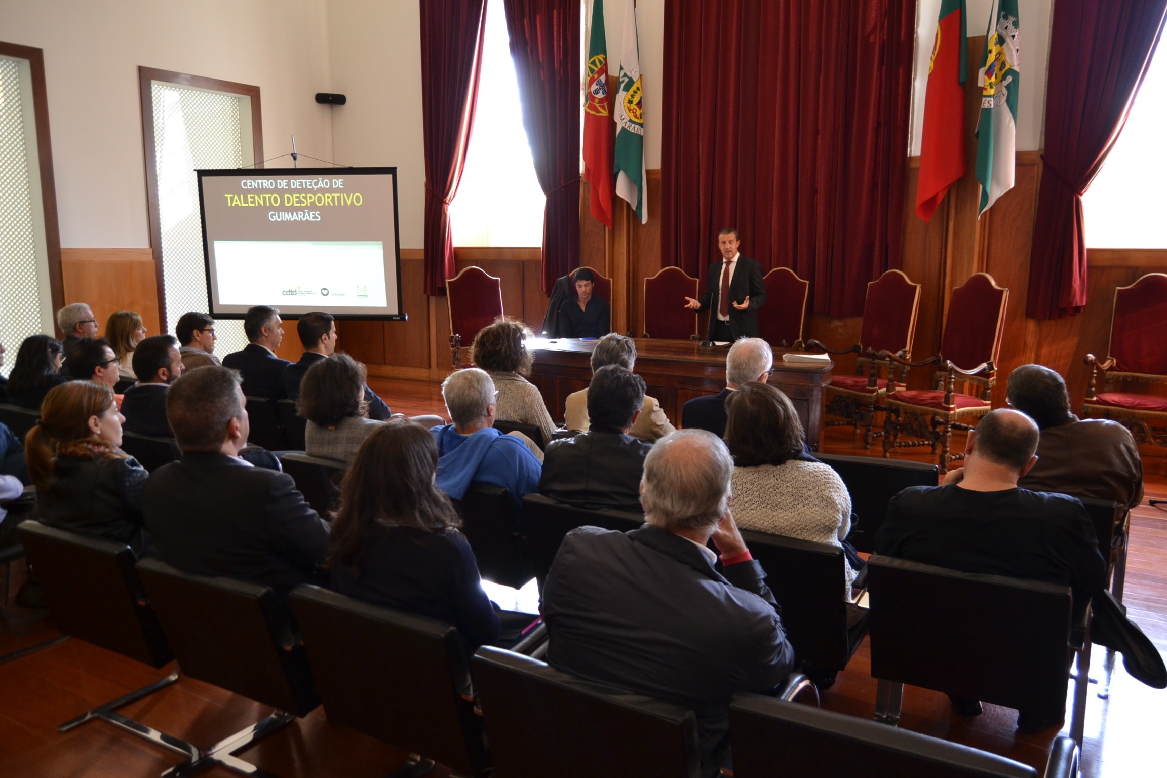 Protocolo para deteção de talentos desportivos em escolas de Guimarães com mais clubes e modalidades