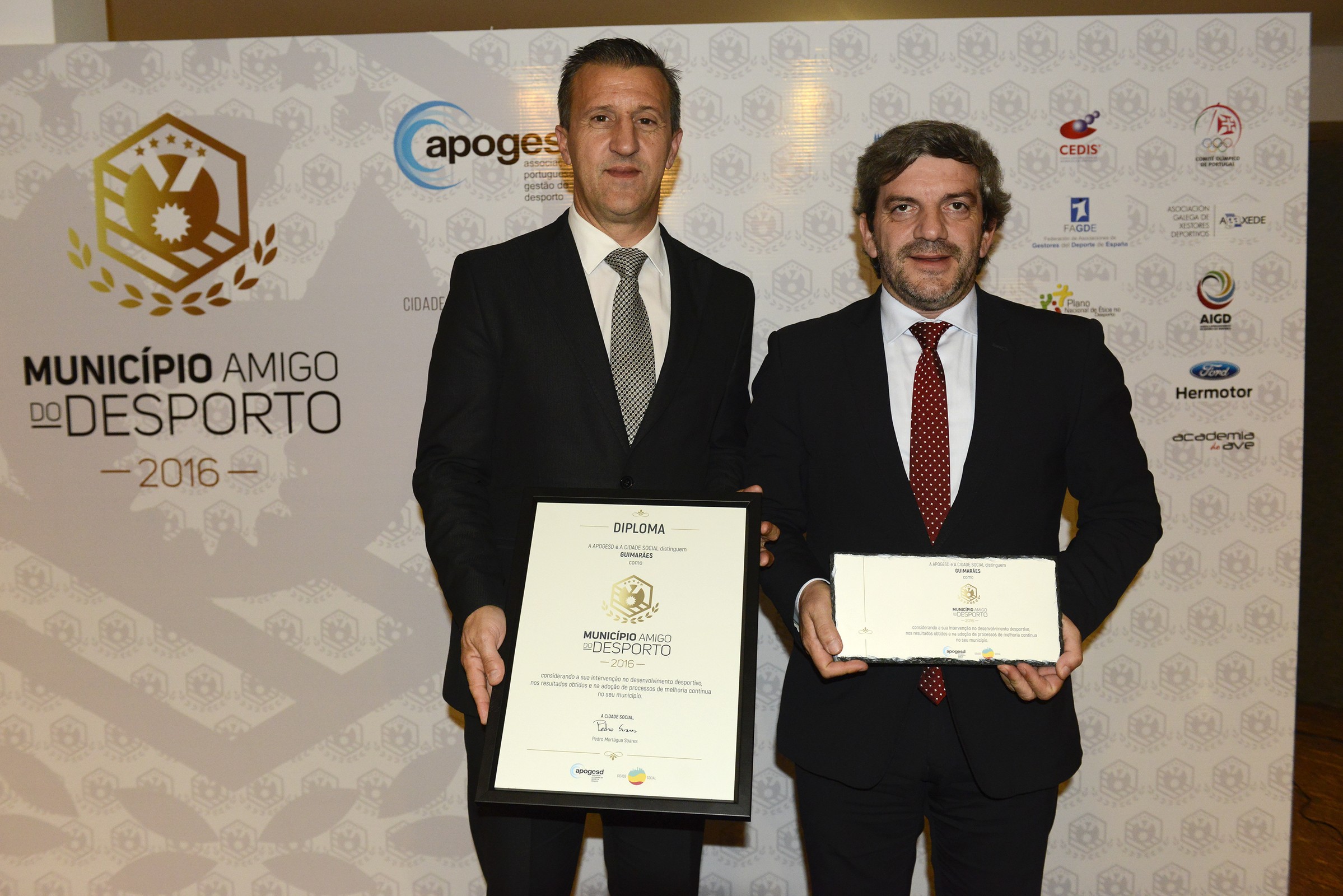 Guimarães distinguido como “Município Amigo do Desporto 2016”