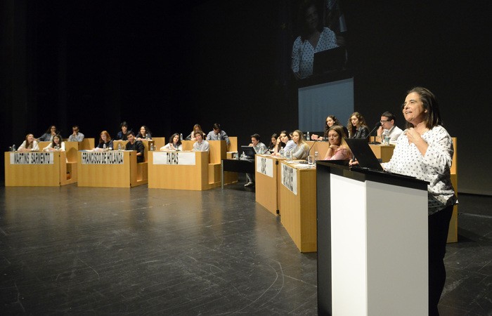 Escolas de Guimarães concorrem ao Parlamento Jovem Europeu