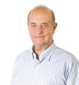 Daniel Sampaio apresenta livro na Biblioteca Municipal Raul Brandão