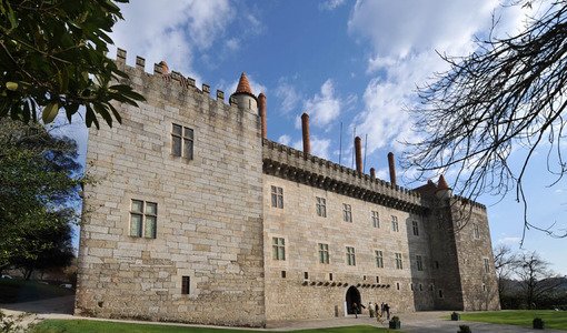 Programa “Agora Aqui” na Sala da Duquesa do Paço dos Duques de Bragança