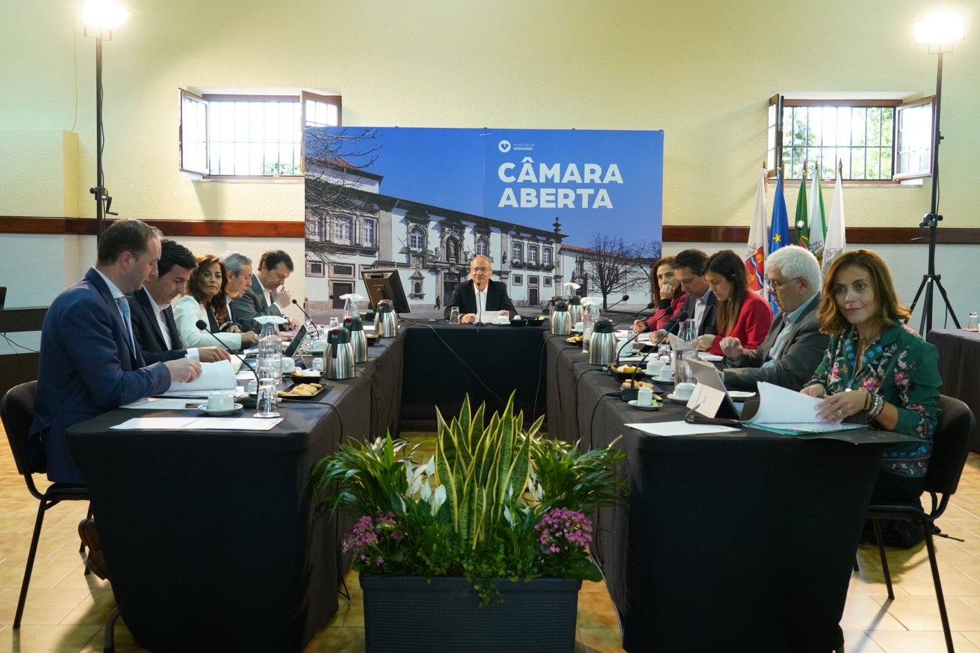 Requalificação da Escola de Fafião apresentada em reunião descentralizada