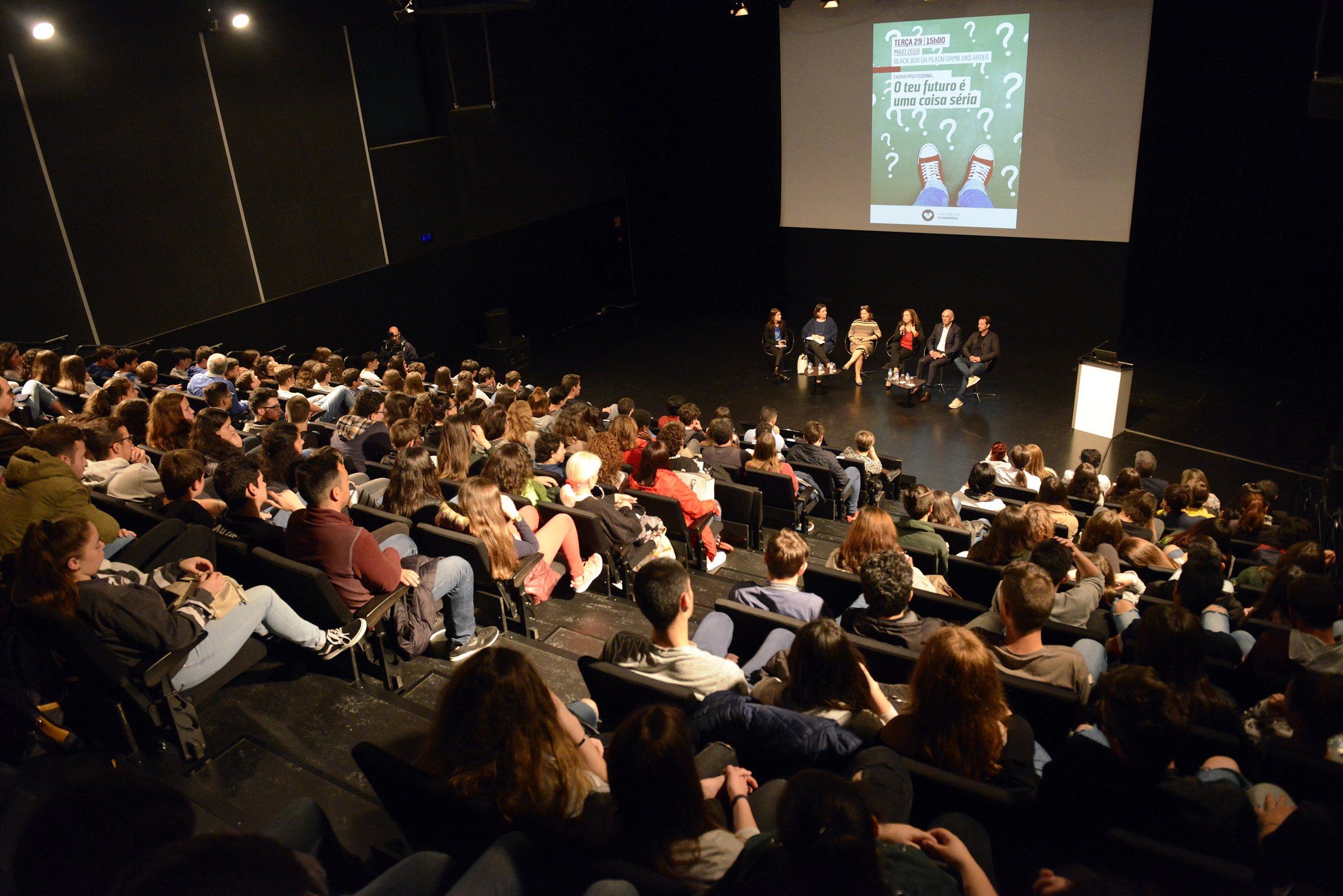 Mostrar que o Ensino Profissional é uma coisa séria para o futuro dos jovens