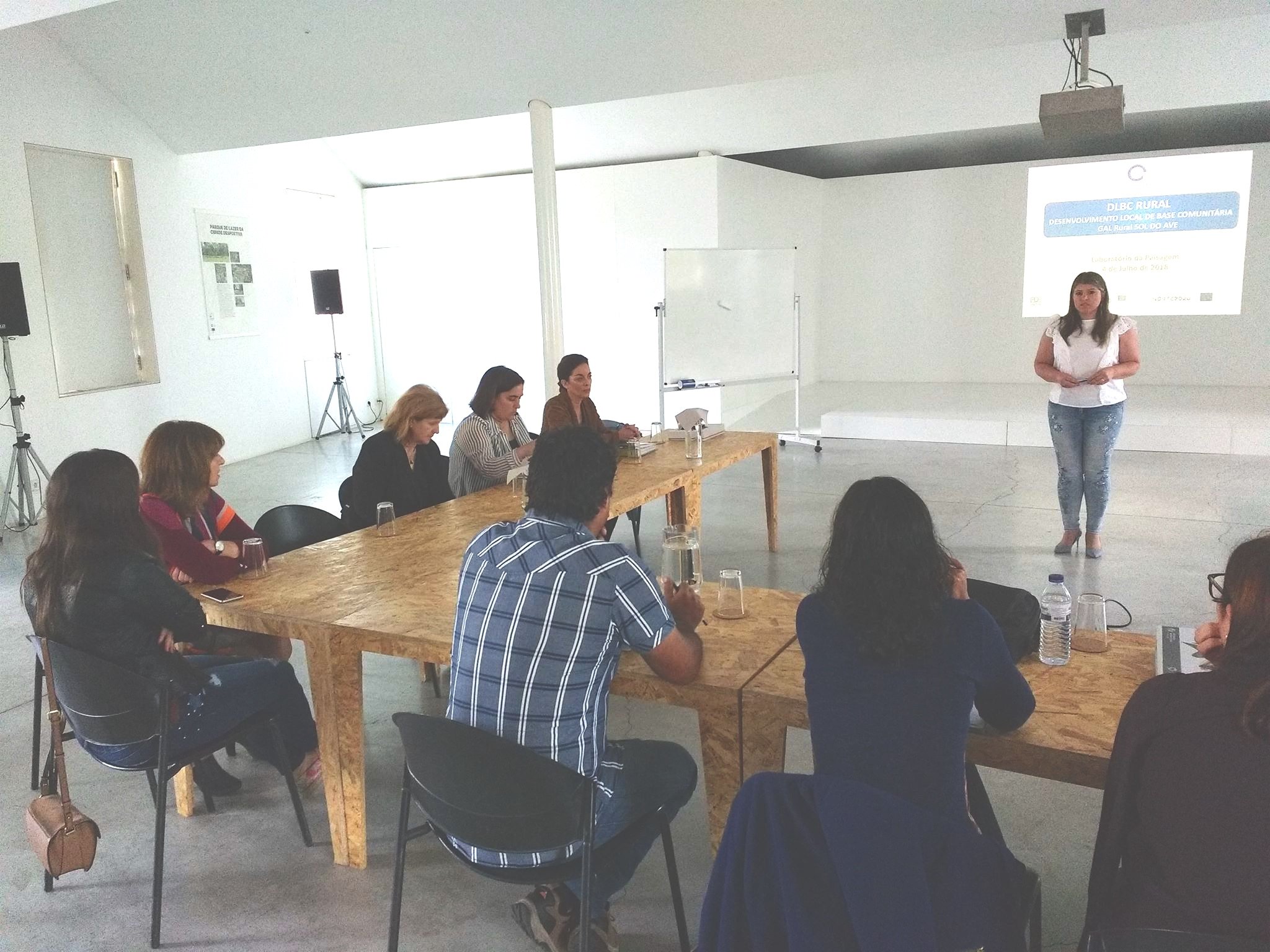 Apresentação de instrumentos de apoio no âmbito da Elaboração do Plano de Negócios