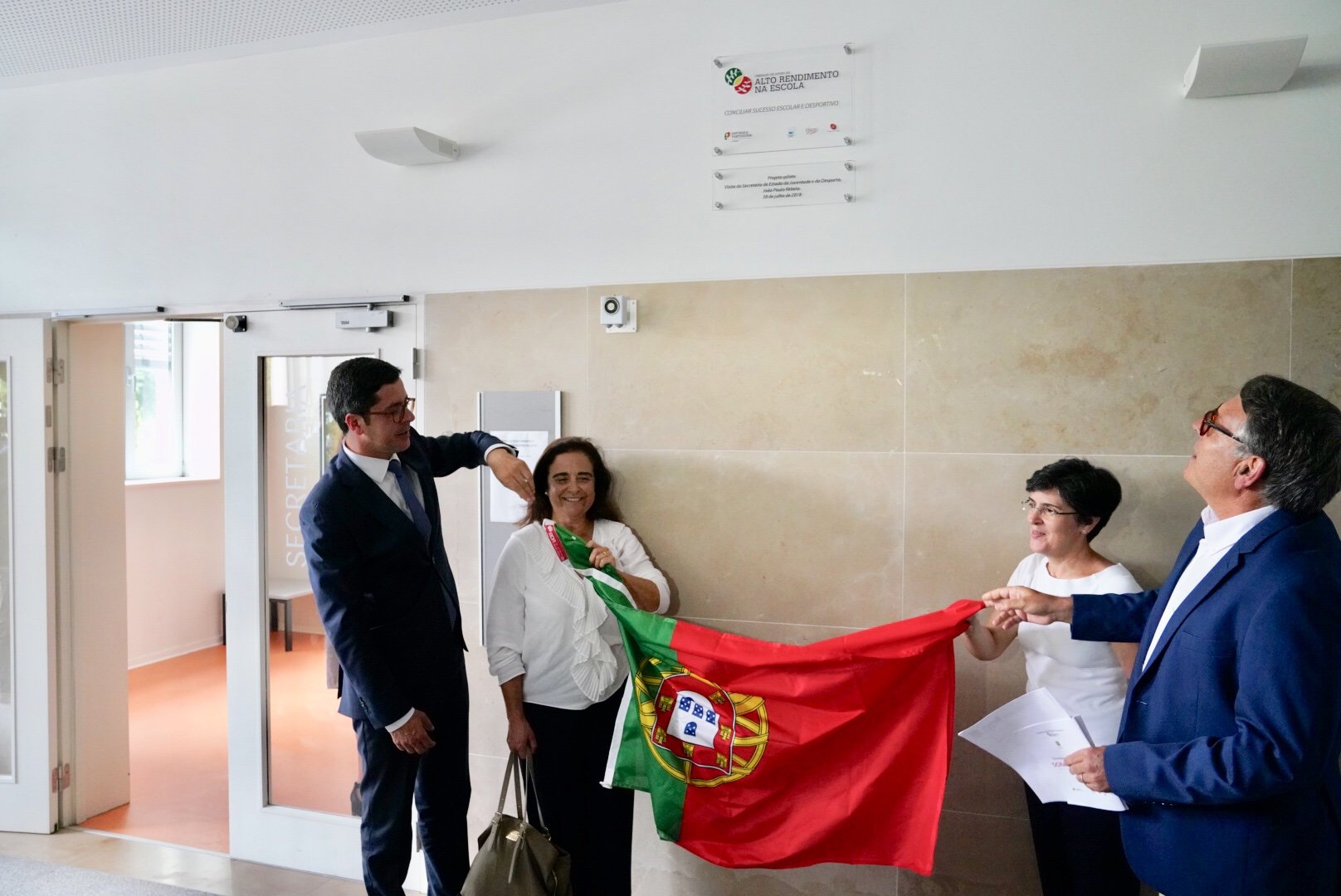 Acordo de cooperação para Unidade de Apoio ao Alto Rendimento na Escola em Guimarães