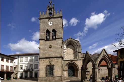 Procissões em Honra de Nossa Senhora da Oliveira, padroeira da cidade de Guimarães
