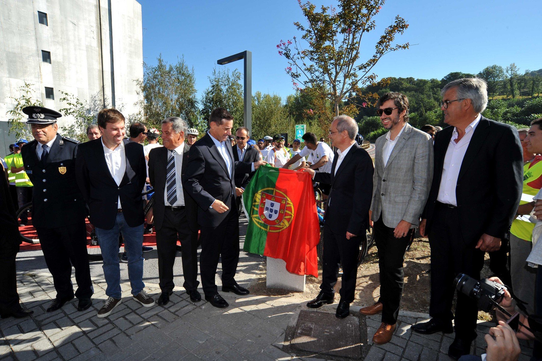 Inaugurada oficialmente a 1ª fase da Ecovia de Guimarães